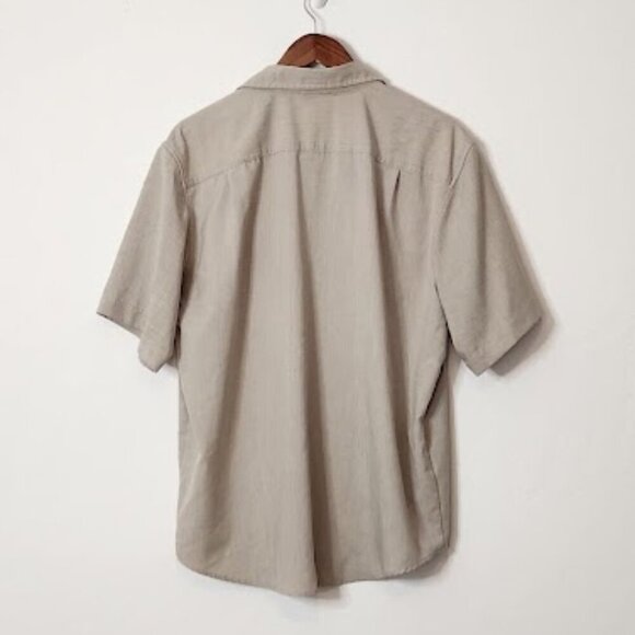 Orvis Men's Short Sleeve Button-down Shirt Size XL - Picture 3 of 4